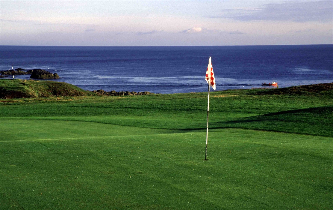 View of 18 Cheap & Budget-Friendly Golf Courses in Scotland | VisitScotland